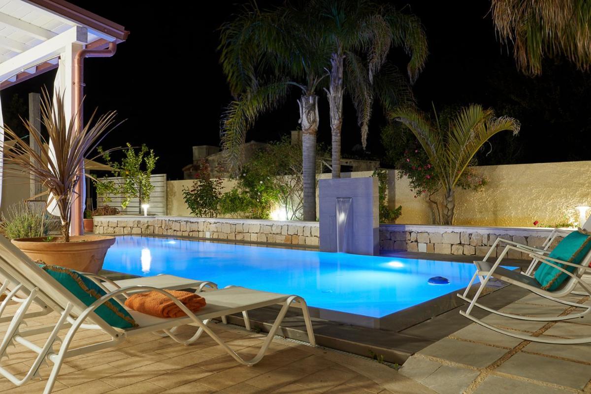 Villa Zamia Con Piscina Santa Maria Del Focallo Εξωτερικό φωτογραφία