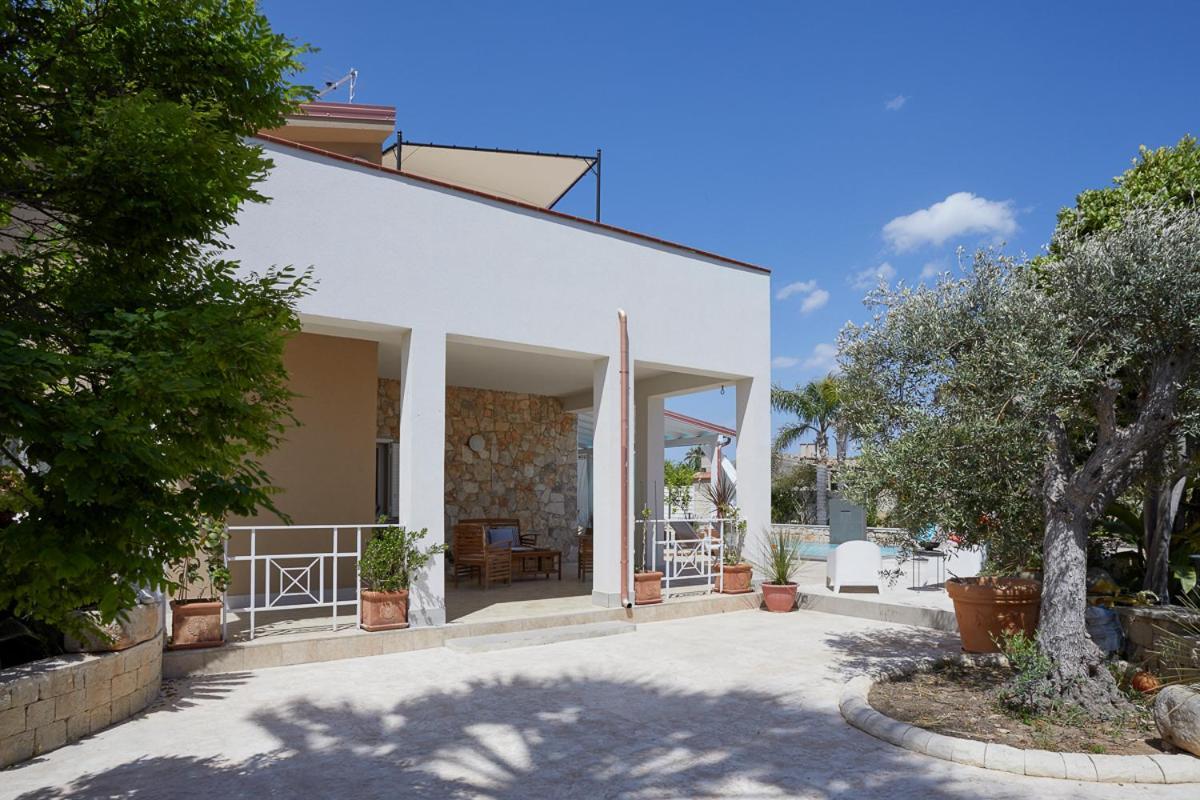 Villa Zamia Con Piscina Santa Maria Del Focallo Εξωτερικό φωτογραφία