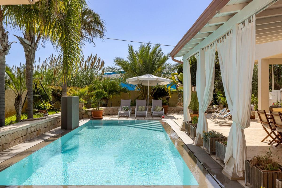 Villa Zamia Con Piscina Santa Maria Del Focallo Εξωτερικό φωτογραφία